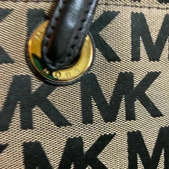 Michael kors MK signature print canvas tote handbag - Picture 4 of 11